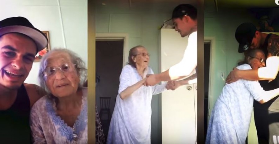 Így táncol az unoka a 93 éves nagymamával