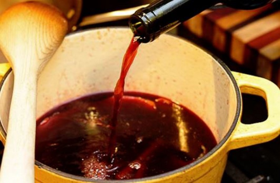 Így készítsd a forralt bort! TRÜKKÖK, amitől igazán finom lesz!