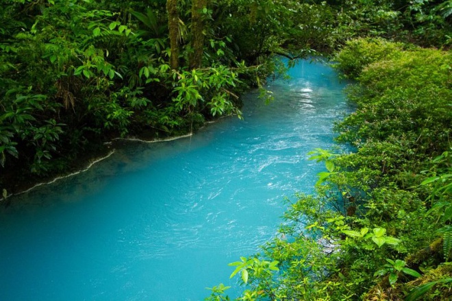 Rio Celeste, a titokzatos kék folyó